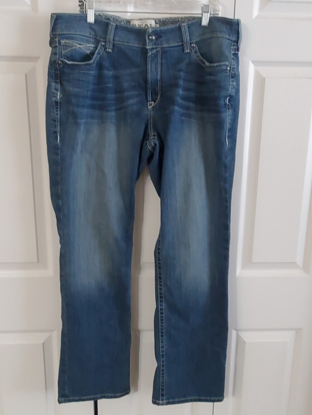 ARIAT 34R  D Denim Jean Blue